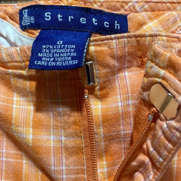 Capris - Picture 2 of 3